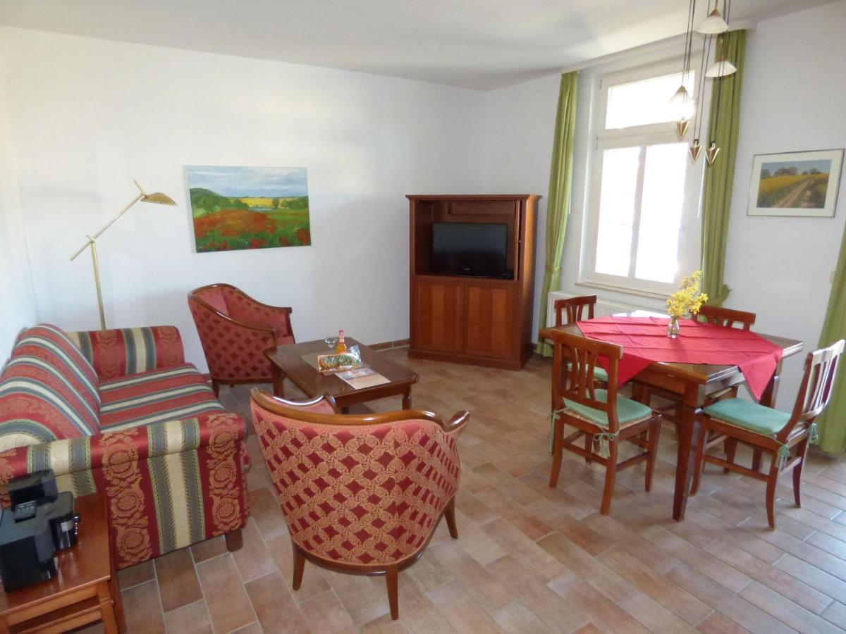 Villa-Loni-Ferienwohnung-7 Sellin  Екстер'єр фото